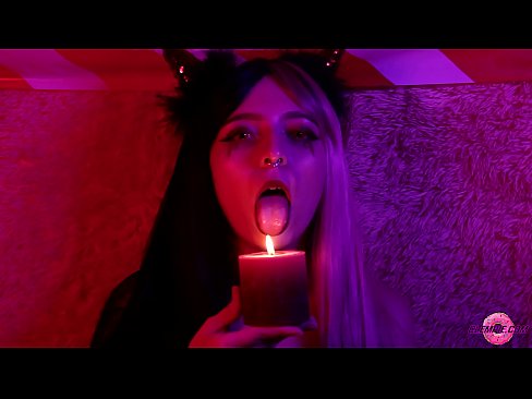 ❤️ Blowjob ya Shauku kutoka kwa Sexy Succubus yenye Utimilifu wa Kinywa ️❌  ❌
